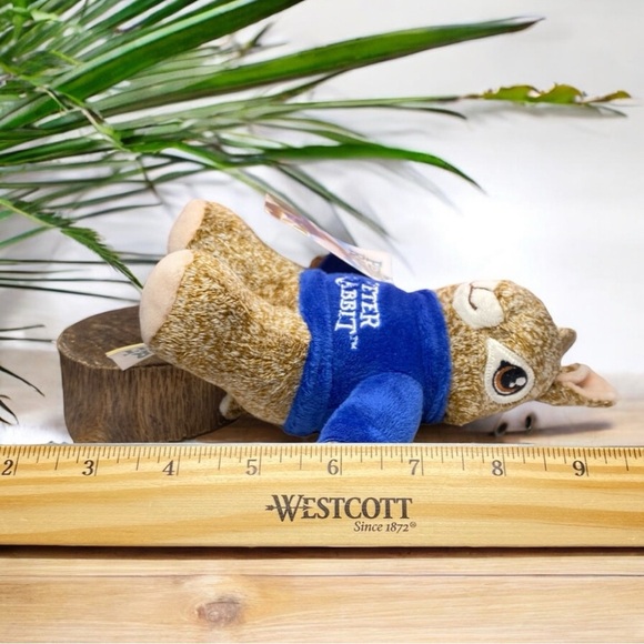 NWT Peter Rabbit Mini Plush - Dan Dee 2022 Movie Edition - Picture 6 of 7